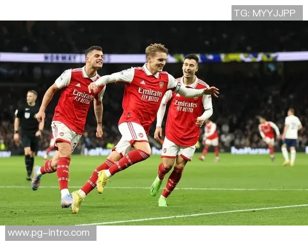 世界杯惊天冷门阿森纳与拜仁激战成平局数据分析引发热议