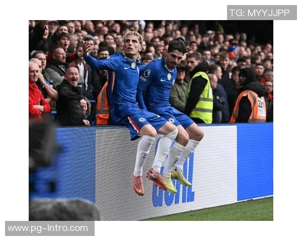 世界杯惊现冷门利物浦与波尔图战成平局数据分析引发热议 世界杯惊现冷门利物浦与波尔图战成平局数据分析引发热议