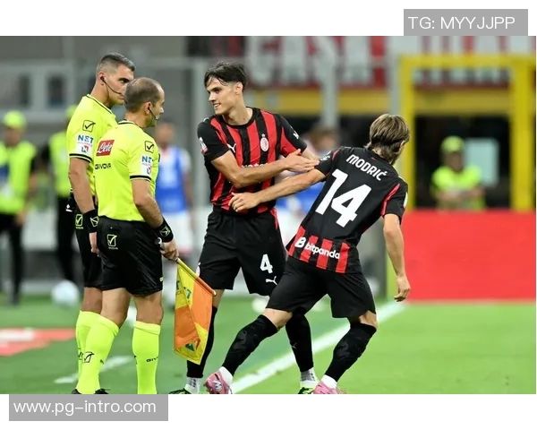 德甲精彩对决AC米兰大胜马竞神扑瞬间引发转会热议